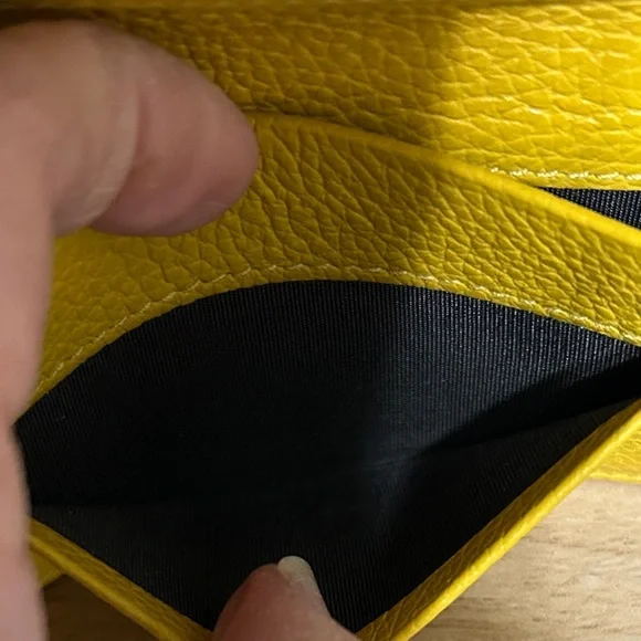 Jimmy Choo Yellow Card holder/Wallet with Silver Stars - Picture 7 of 8